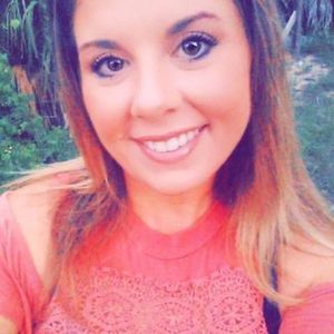 Meet your Posher, Caleigh